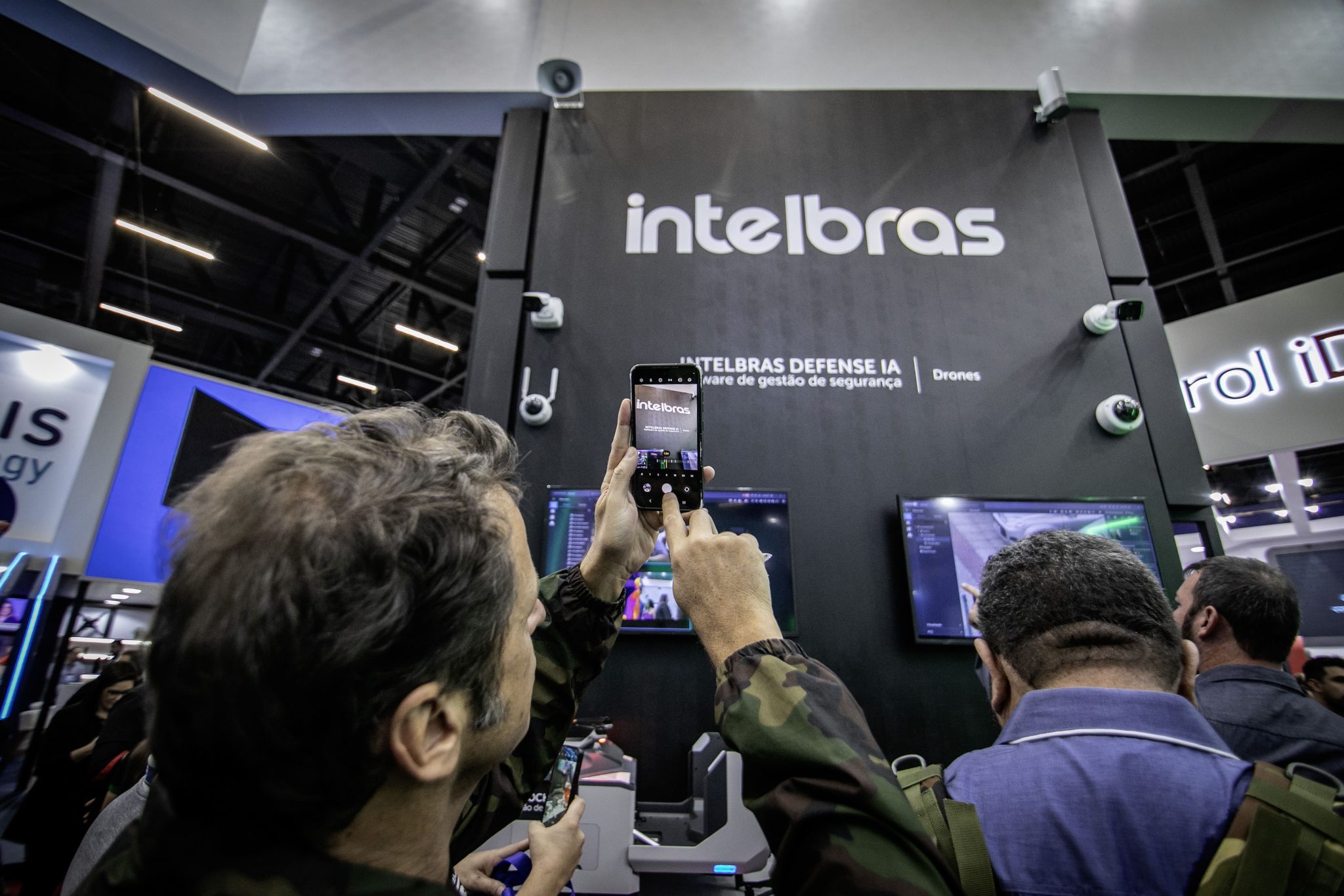 Intelbras apresenta novidades em segurança e iluminação para casas ...